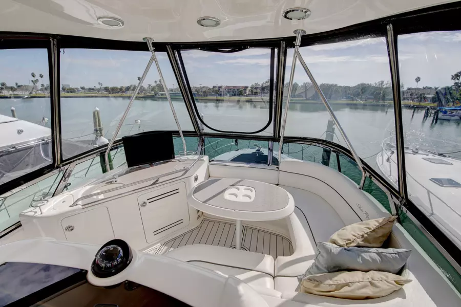 2007 Sea Ray 52 Sedan Bridge