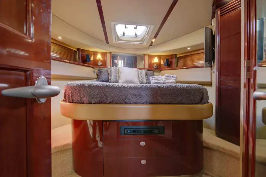 2007 Sea Ray 52 Sedan Bridge