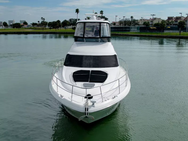 2007 Sea Ray 52 Sedan Bridge