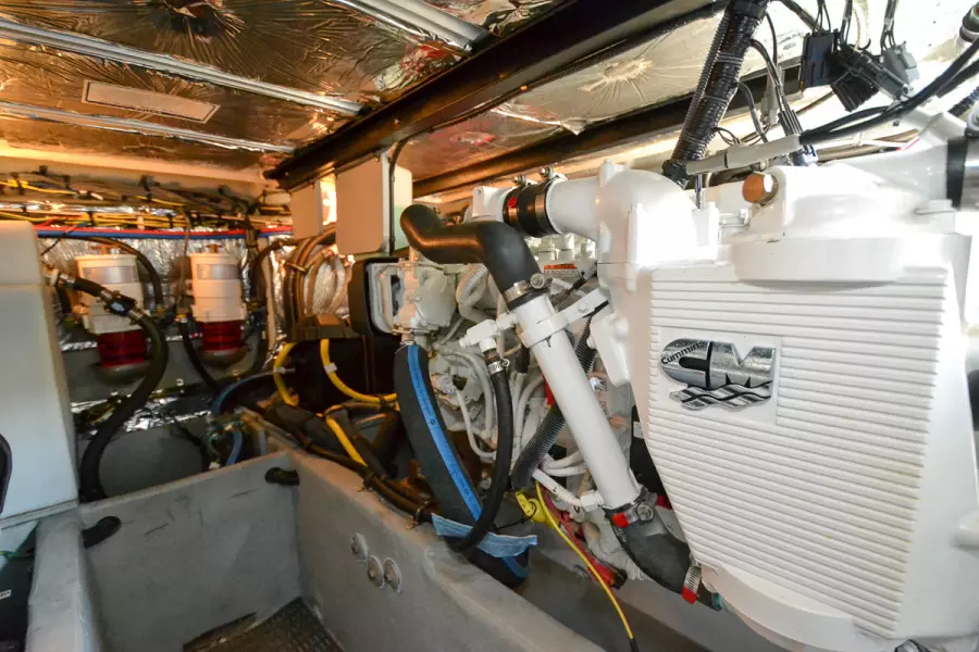 2008 Meridian 391 Sedan Bridge