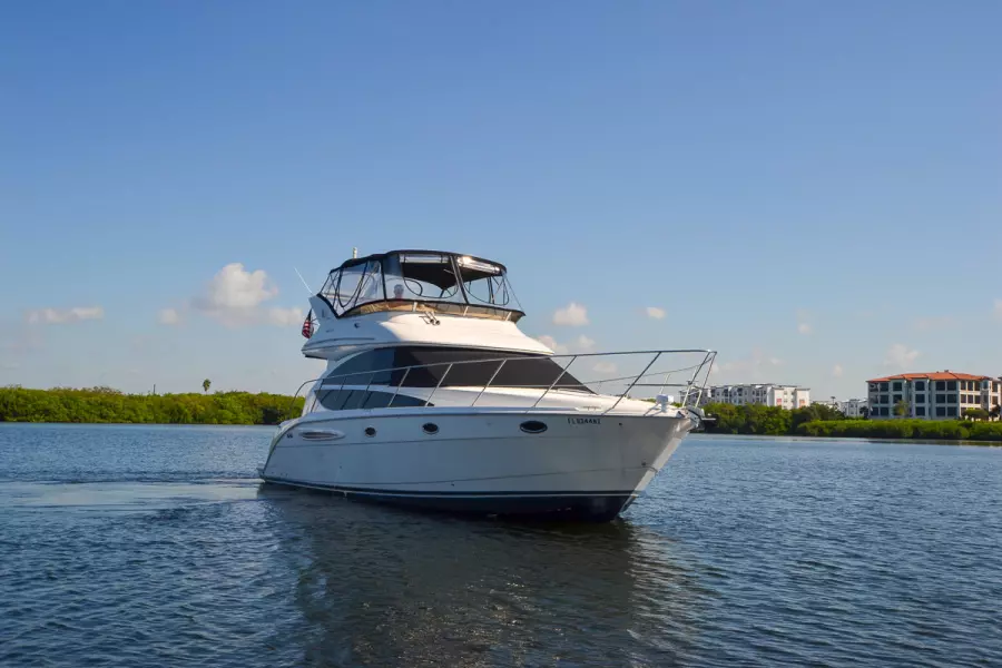 2008 Meridian 391 Sedan Bridge