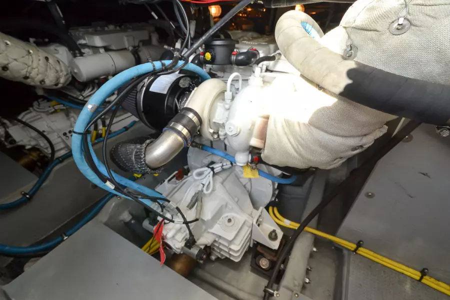 2008 Meridian 391 Sedan Bridge