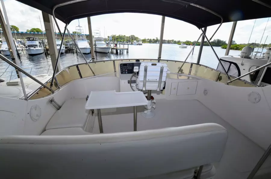 2005 Ocean Alexander 48 Altus