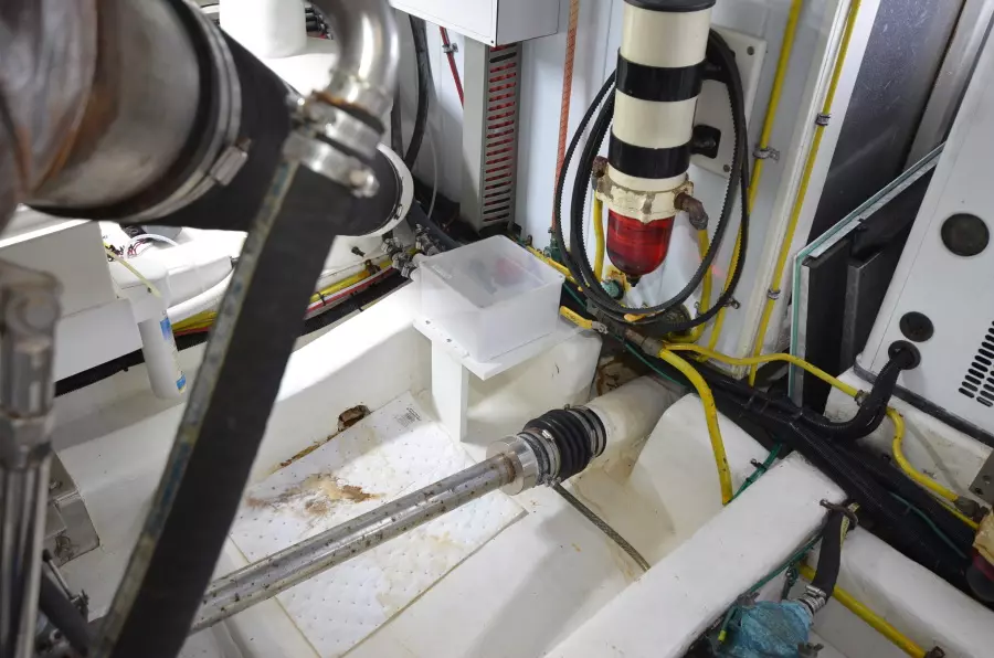 2005 Ocean Alexander 48 Altus