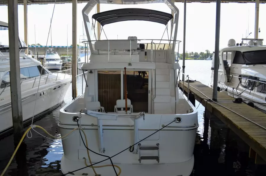 2005 Ocean Alexander 48 Altus