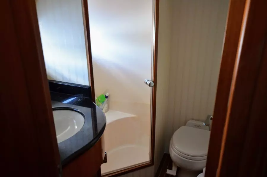 2005 Ocean Alexander 48 Altus