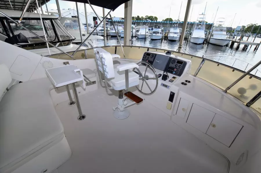 2005 Ocean Alexander 48 Altus