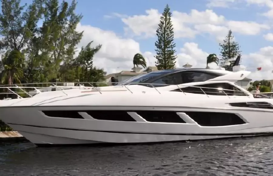 2018 Sunseeker Predator