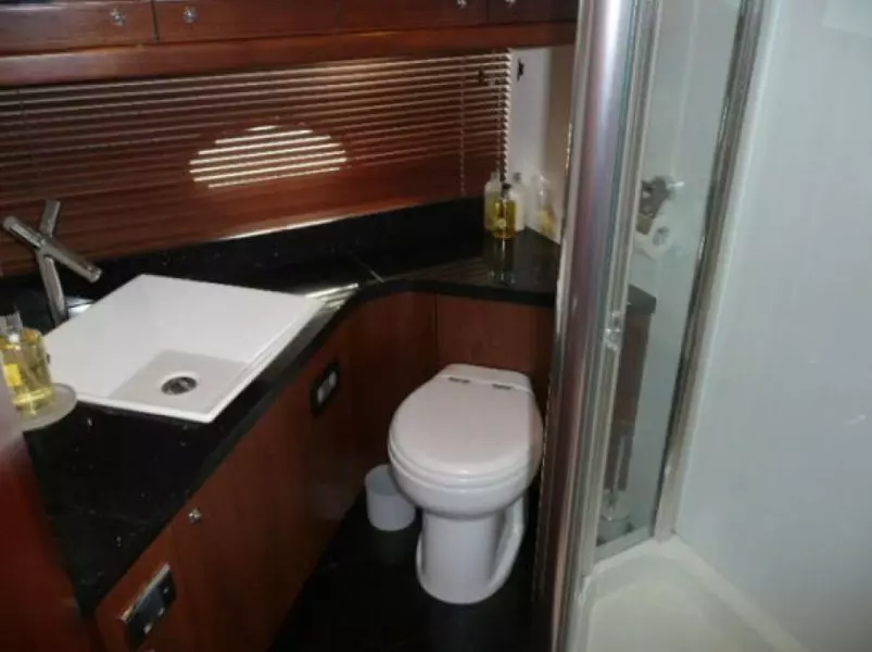 2006 Sunseeker Manhattan