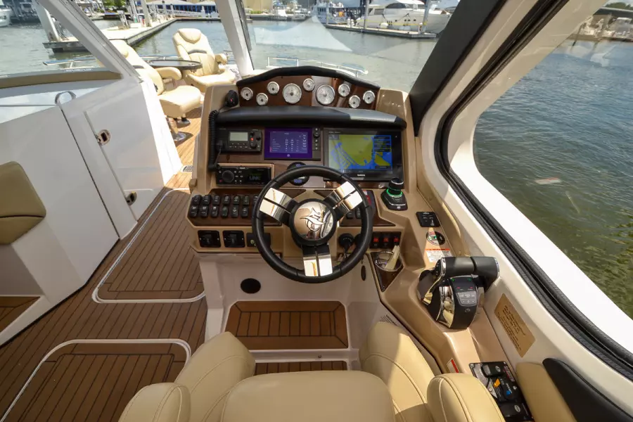 2017 Floe Craft Afina 3950