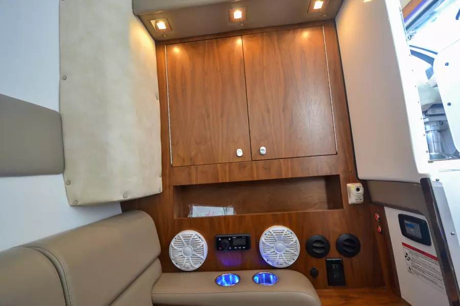 2017 Floe Craft Afina 3950