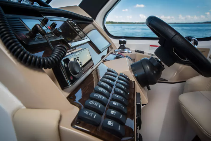 2019 Floe Craft Afina 3950