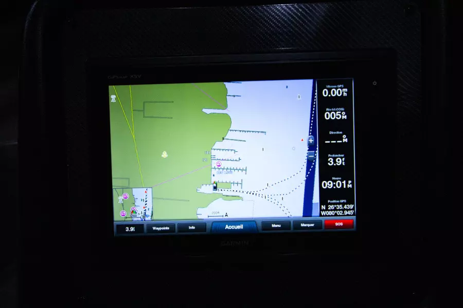 2008 Cruisers Yachts 420 Express