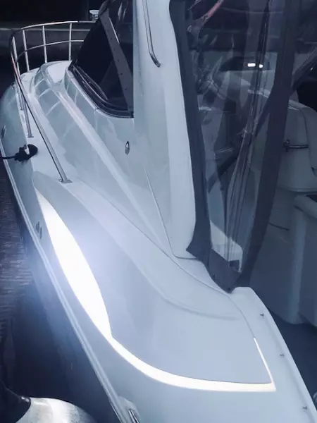 2008 Cruisers Yachts 420 Express