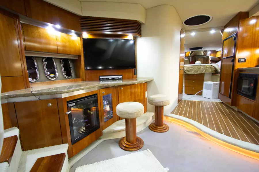 2008 Cruisers Yachts 420 Express