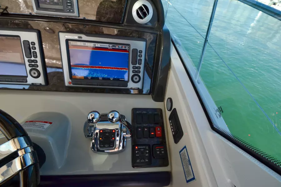 2011 Sea Ray 500 Sundancer