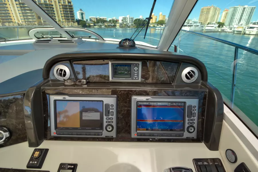 2011 Sea Ray 500 Sundancer