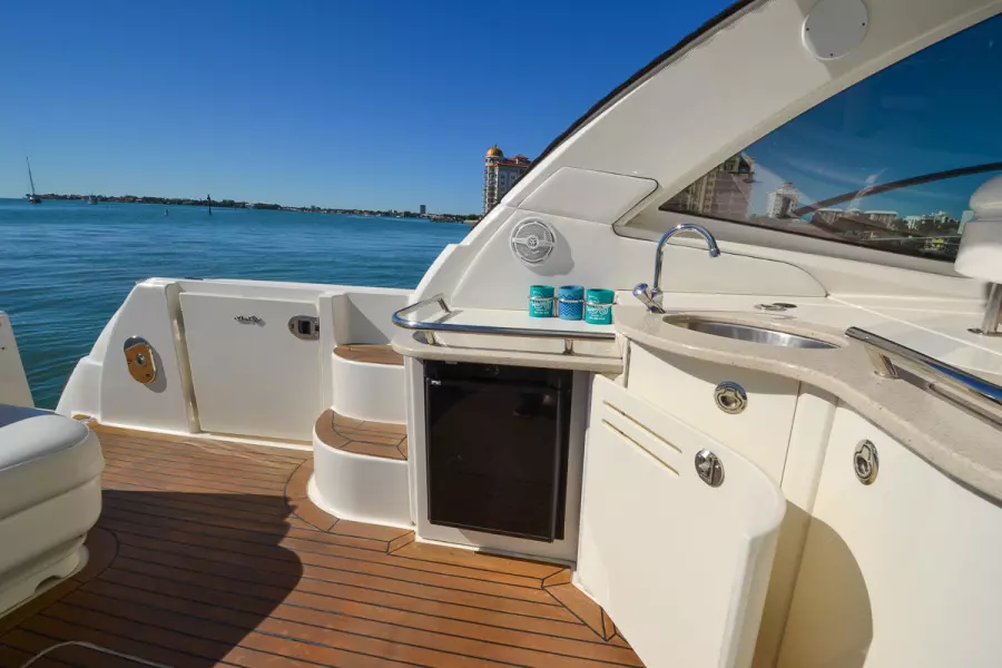 2011 Sea Ray 500 Sundancer