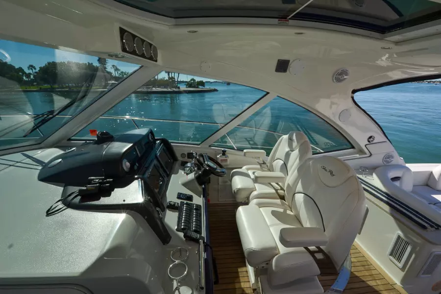 2011 Sea Ray 500 Sundancer