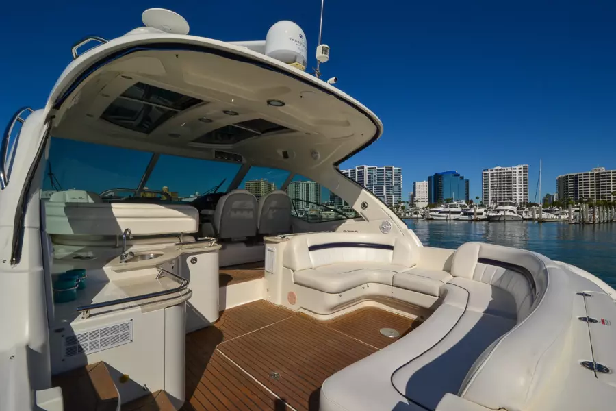 2011 Sea Ray 500 Sundancer