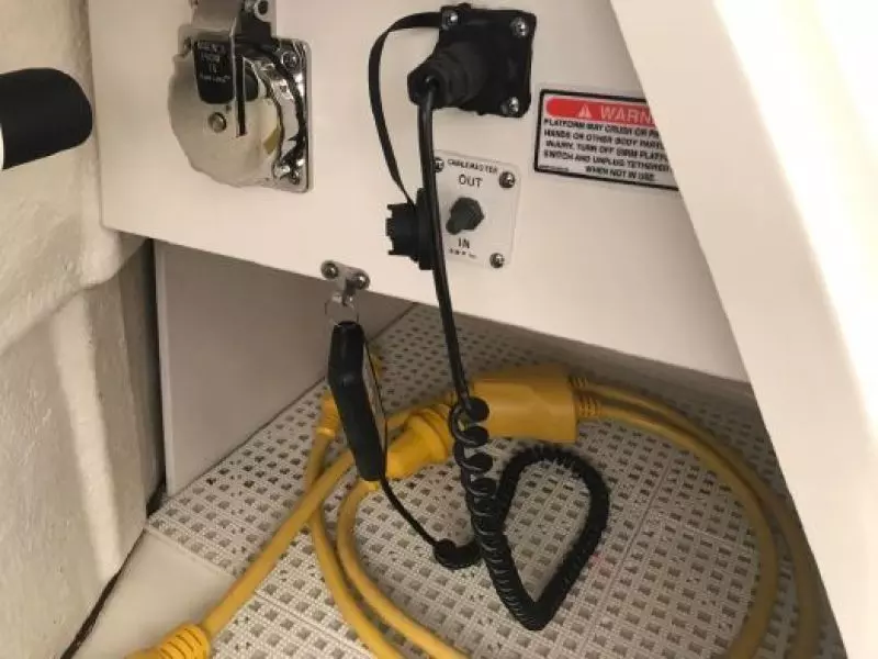 2005 Sea Ray Sundancer