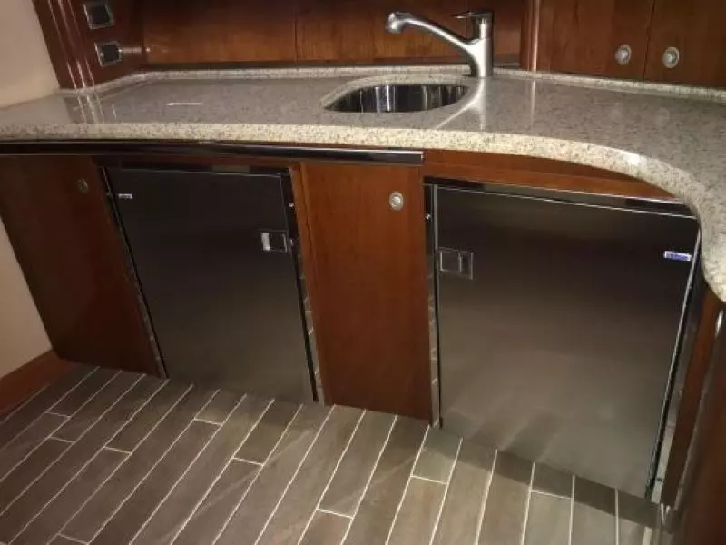 2005 Sea Ray Sundancer