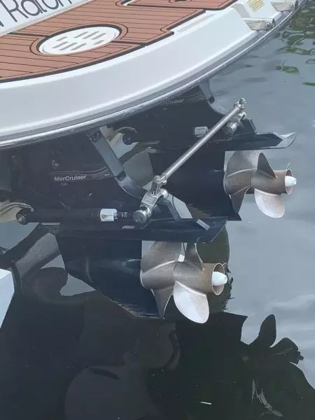 2008 Monterey 318SSX Super Sport