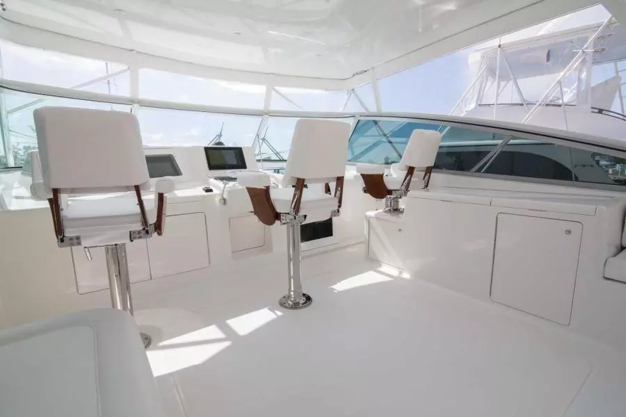 Viking 50 - Tiger Six - Helm Deck