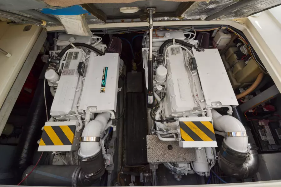 2001 Sea Ray 410 Sundancer