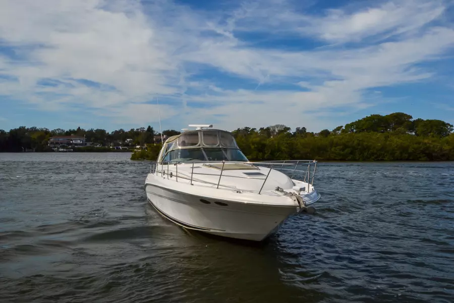 2001 Sea Ray 410 Sundancer