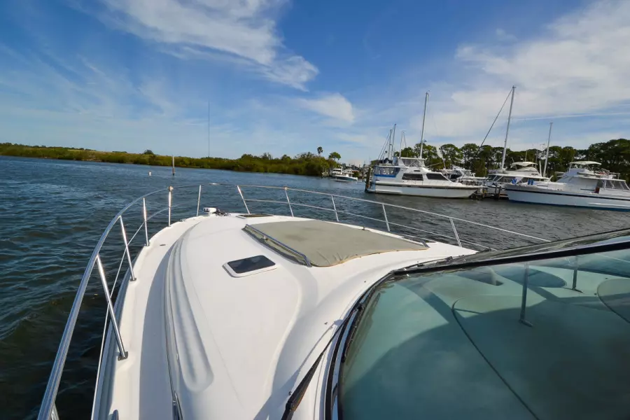 2001 Sea Ray 410 Sundancer