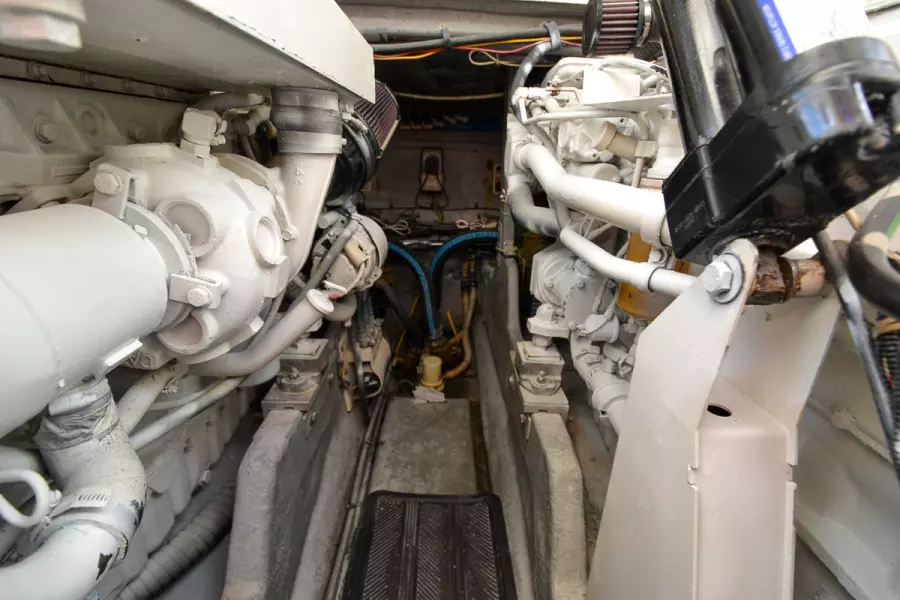 2001 Sea Ray 410 Sundancer