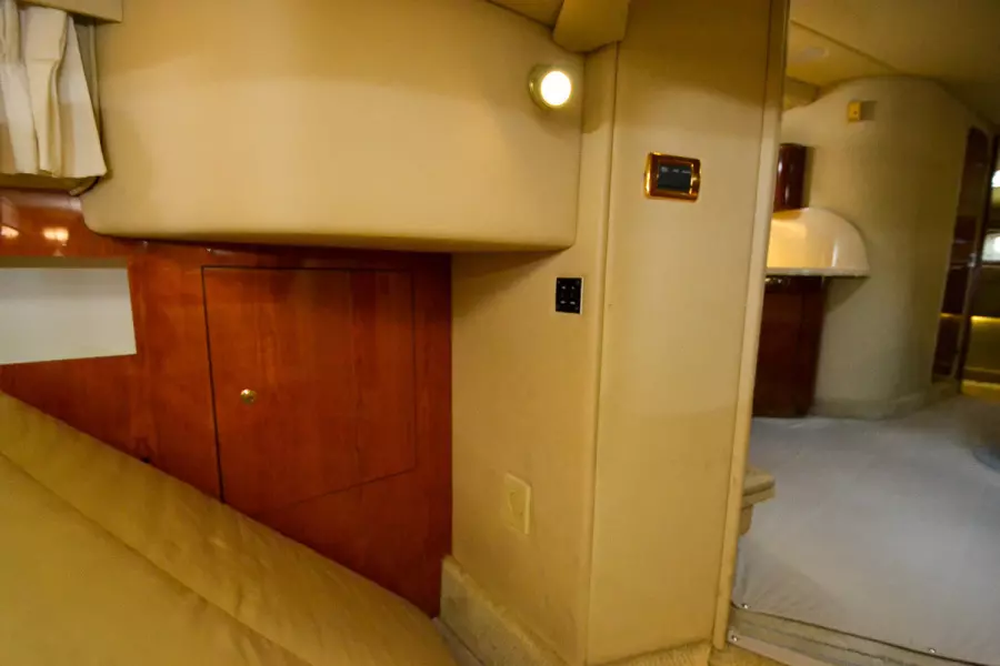 2001 Sea Ray 410 Sundancer