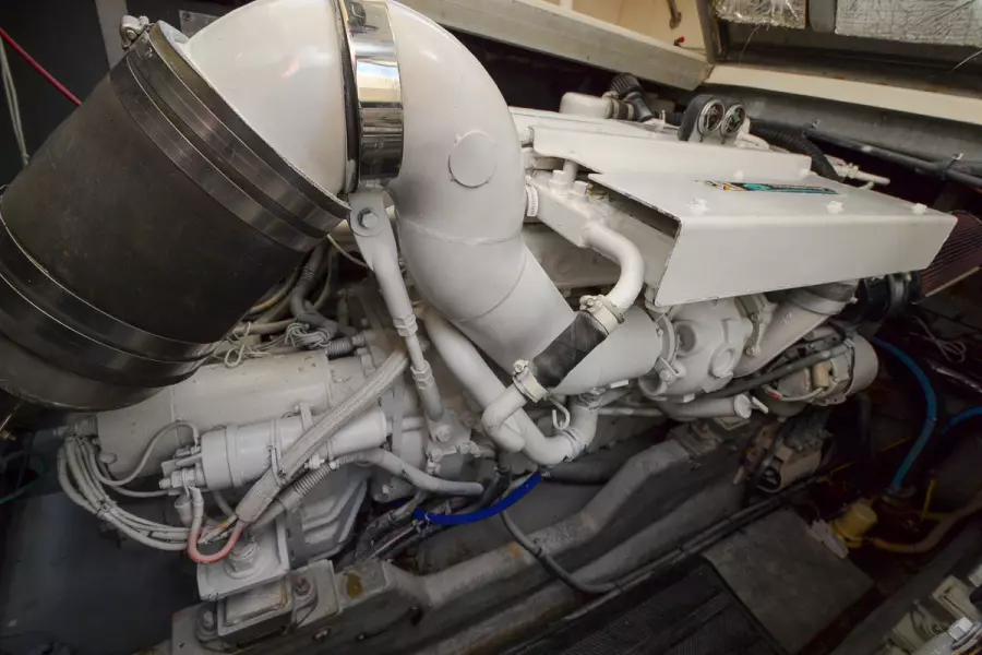 2001 Sea Ray 410 Sundancer