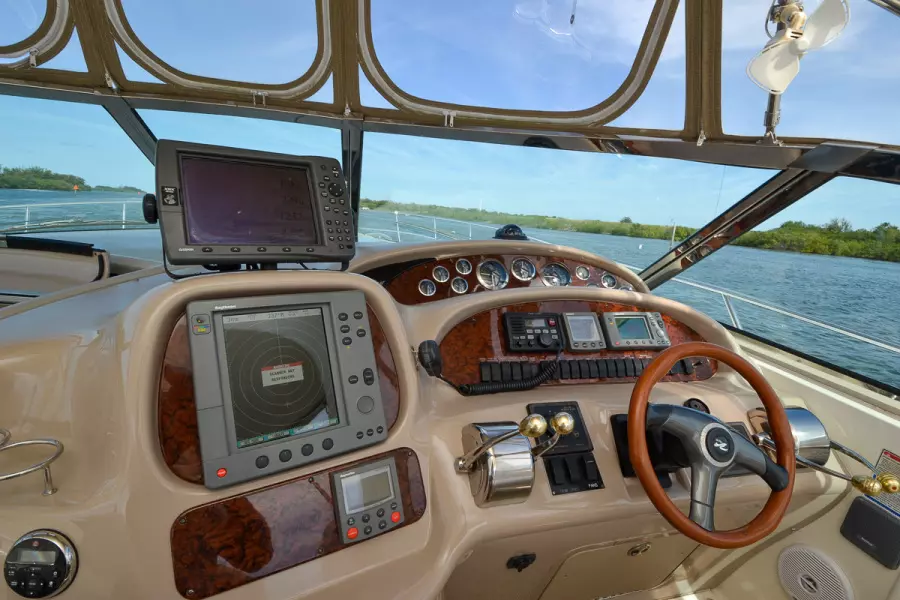 2001 Sea Ray 410 Sundancer