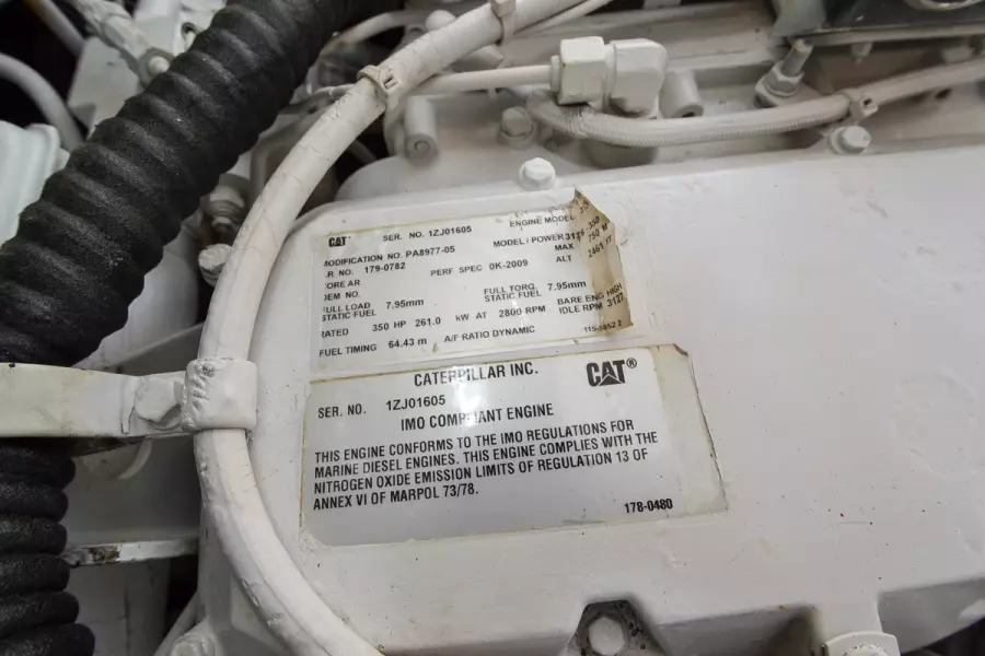 2001 Sea Ray 410 Sundancer