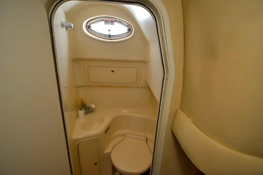 2001 Sea Ray 410 Sundancer