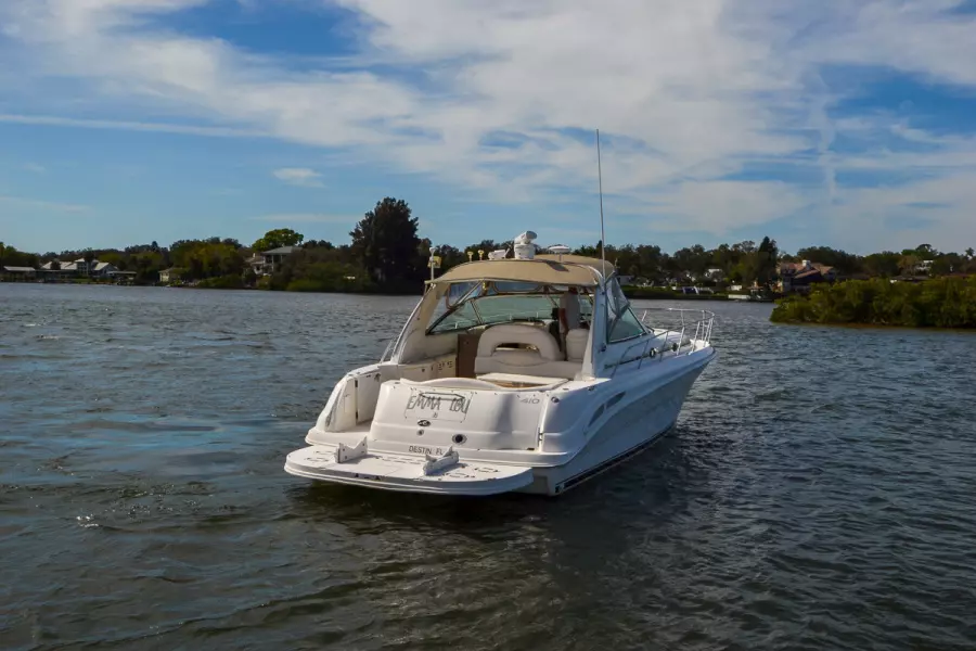 2001 Sea Ray 410 Sundancer