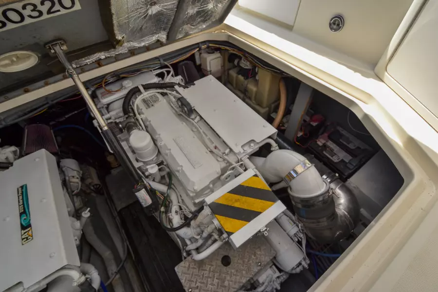 2001 Sea Ray 410 Sundancer