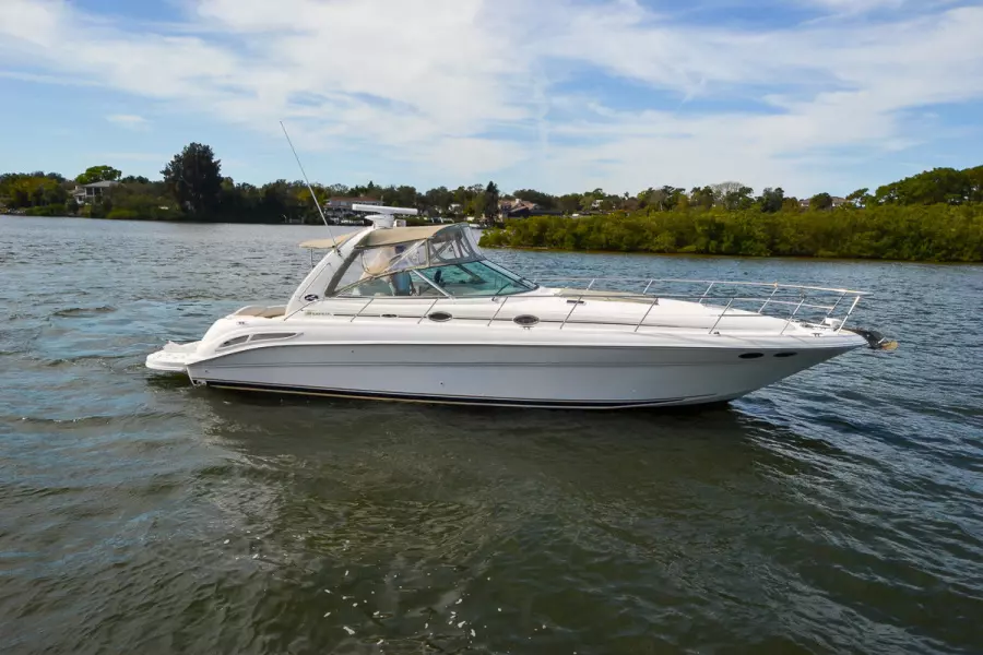 2001 Sea Ray 410 Sundancer