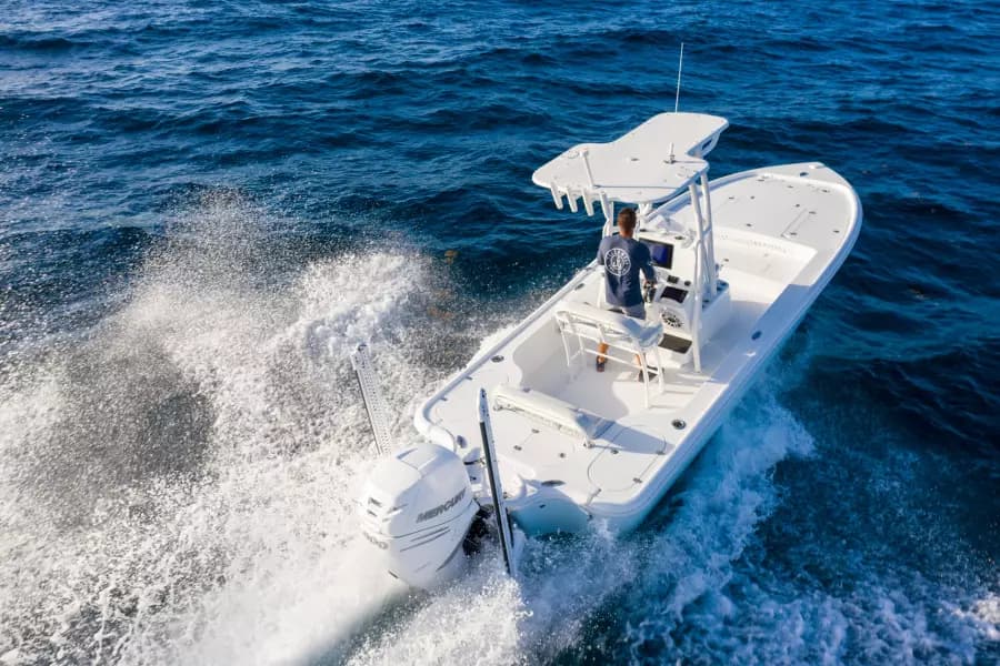 2026 Yellowfin 24 Bay CE