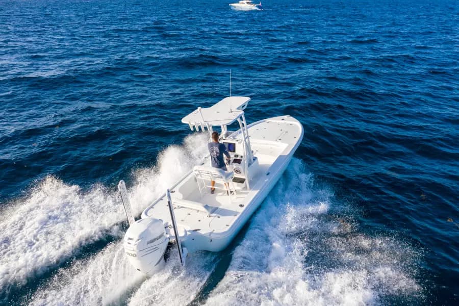 2026 Yellowfin 24 Bay CE