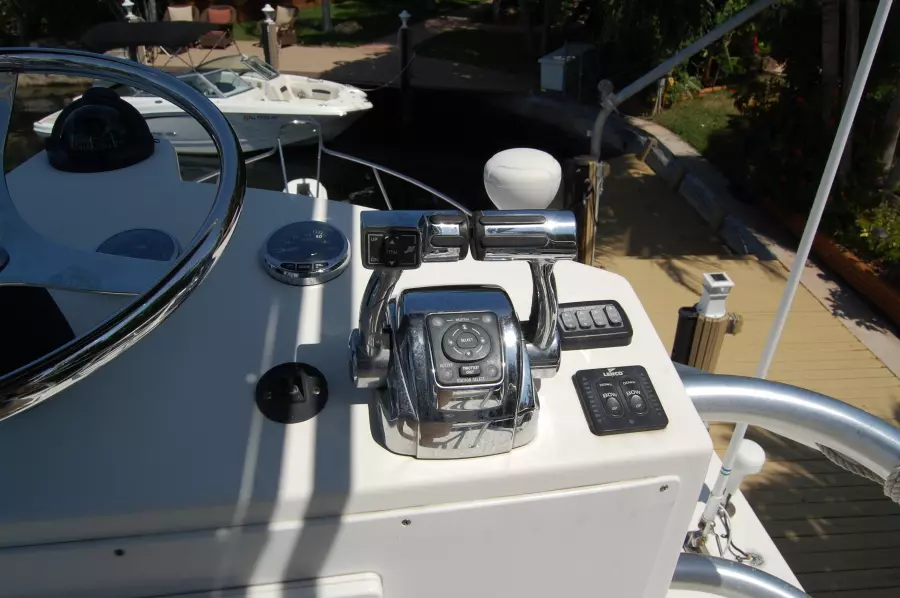 2006 Pro-Line 35 Express