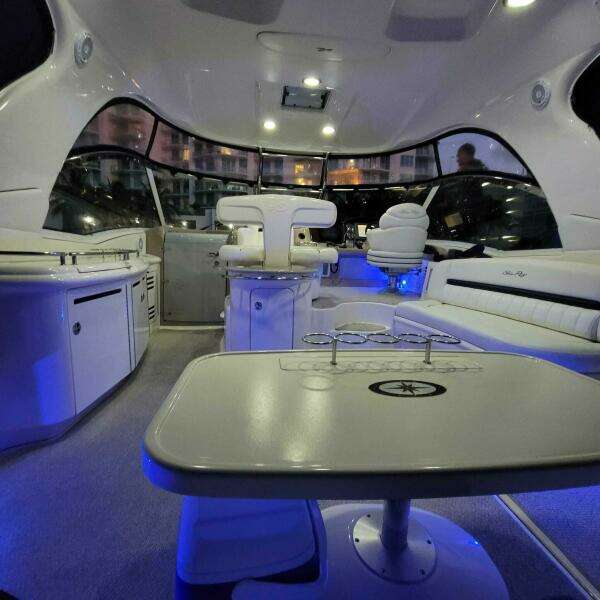 2005 Sea Ray 500 Sundancer