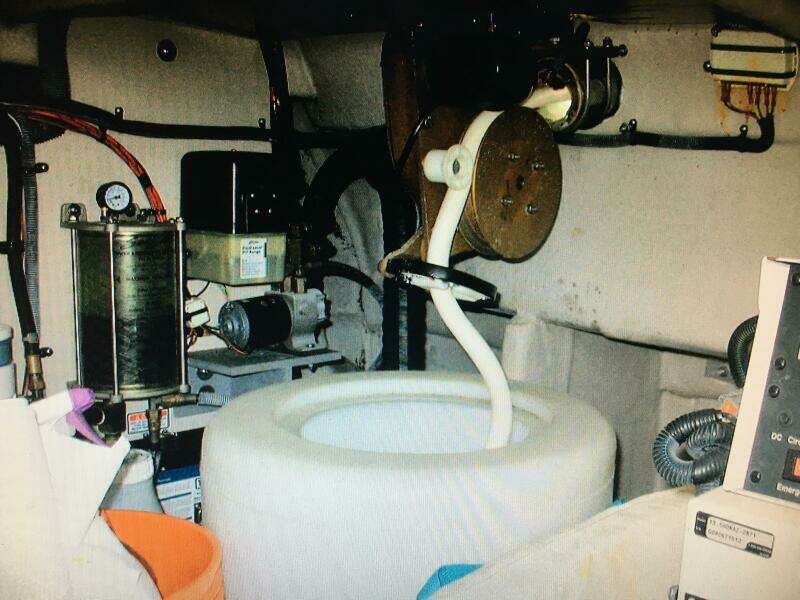 2005 Sea Ray 500 Sundancer