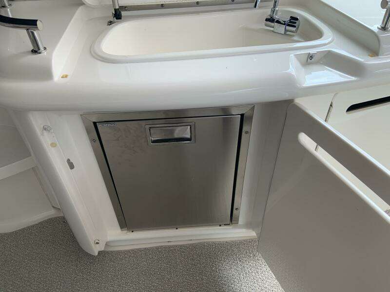 2005 Sea Ray 500 Sundancer