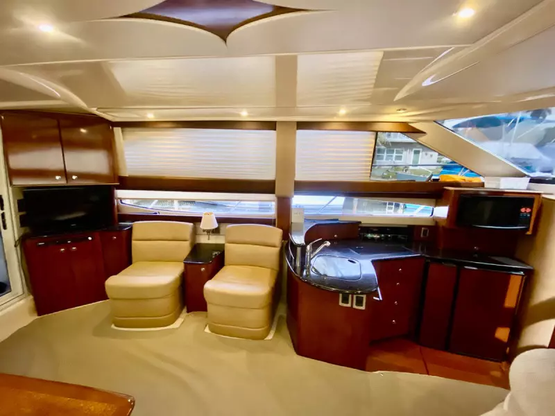 2008 Meridian 391 Sedan Bridge  507