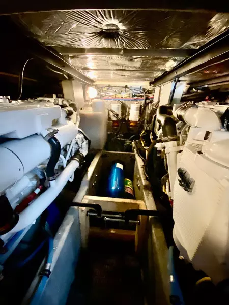 2008 Meridian 391 Sedan Bridge  530