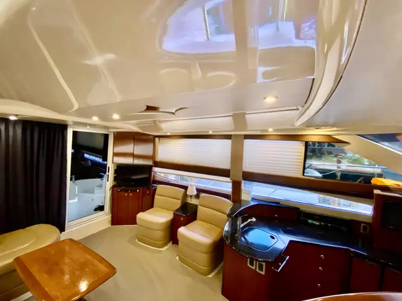 2008 Meridian 391 Sedan Bridge  511