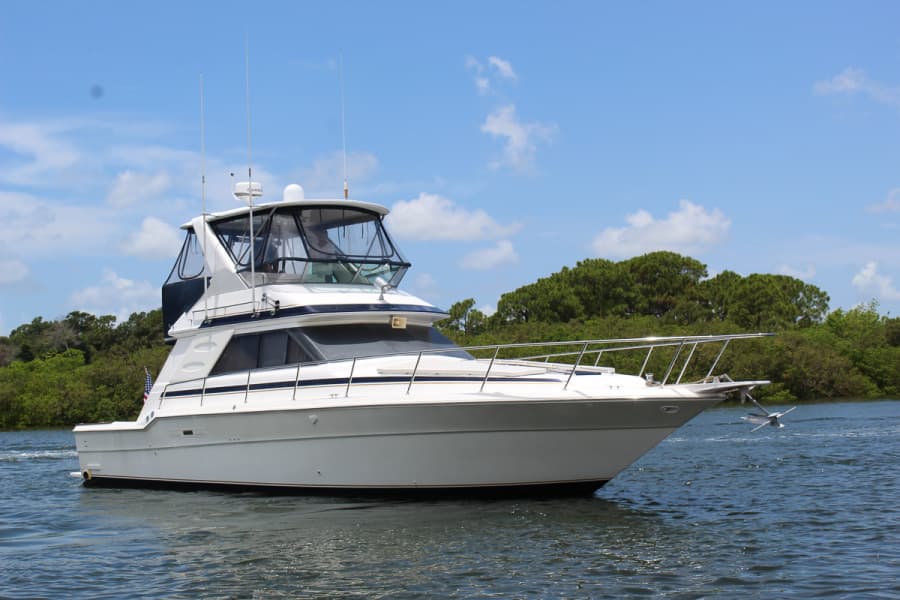 1989 Sea Ray 440 Convertible